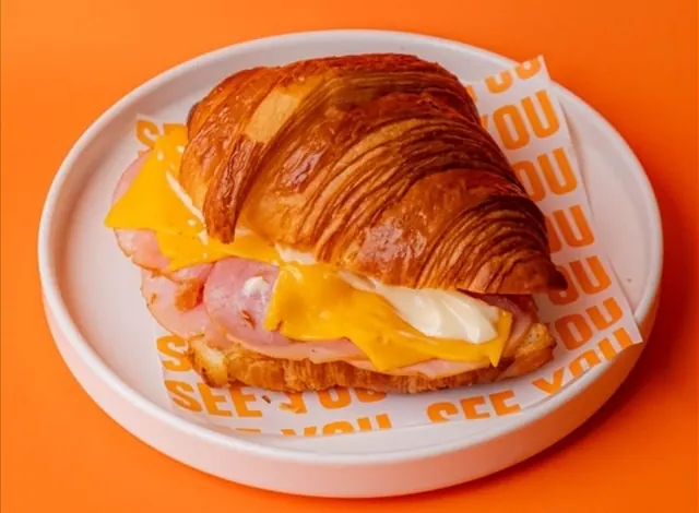 Ham & Cheese Croissant